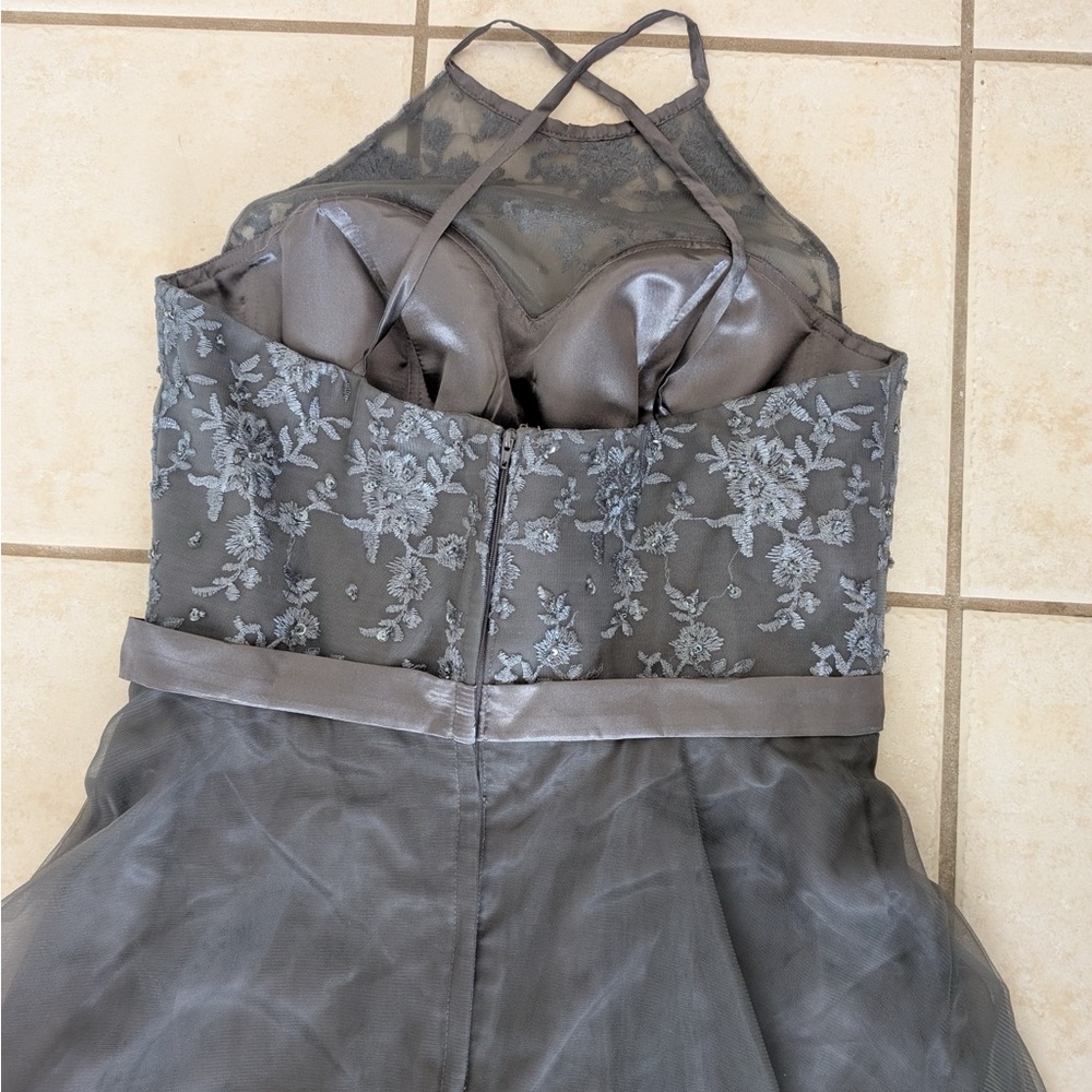 Size L/XL Beaded Grey Silver Cross-Back Mesh Boat Neck Formal Prom Dress Gown - Picture 14 of 15